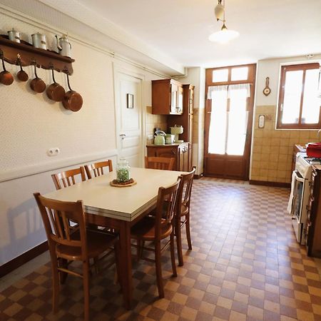Location De Chambres Bienvenue Chez Meme 特雷尼 外观 照片